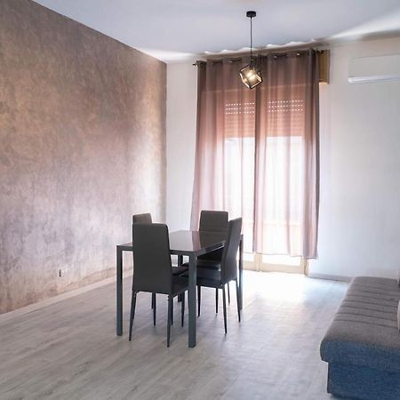 Monfalcone City Room Rental Apartment Cagliari Exterior foto